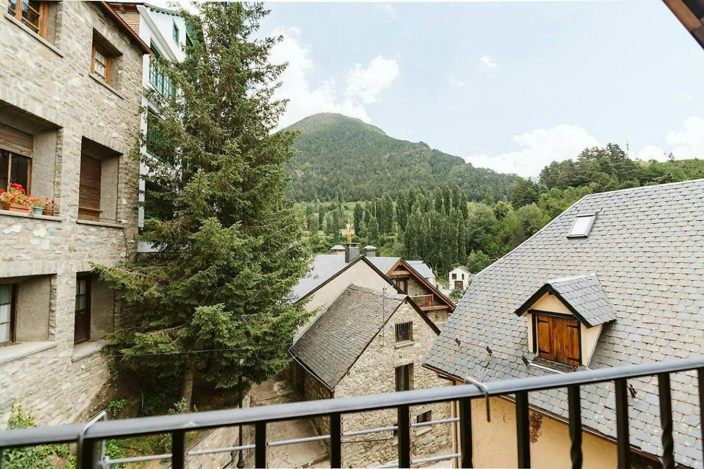 Apartmán Casa Begona - Wifi Sencillo Y Acogedor Sallent de Gállego Exteriér fotografie